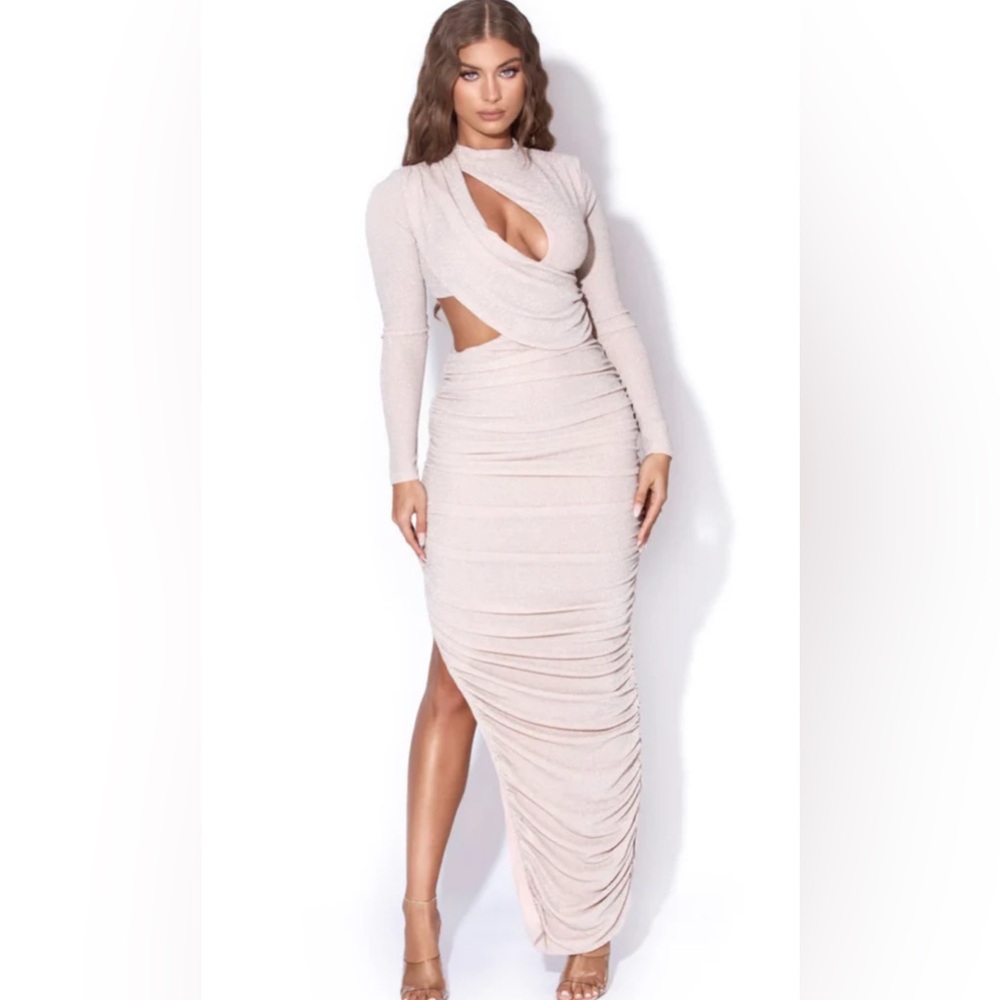 Elegant Cream Long Sleeve Dress